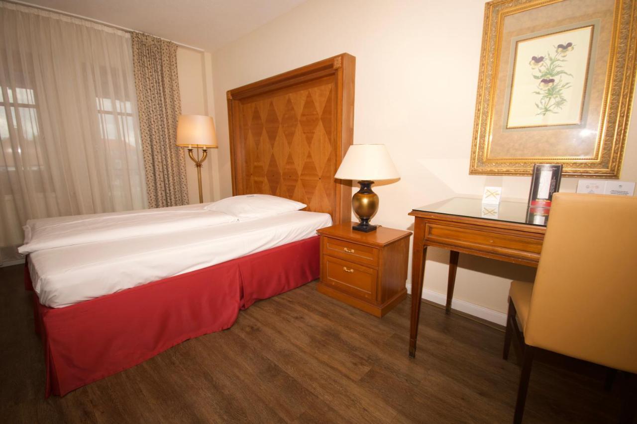 Gaestehaus Bavaria Регенсбург Экстерьер фото