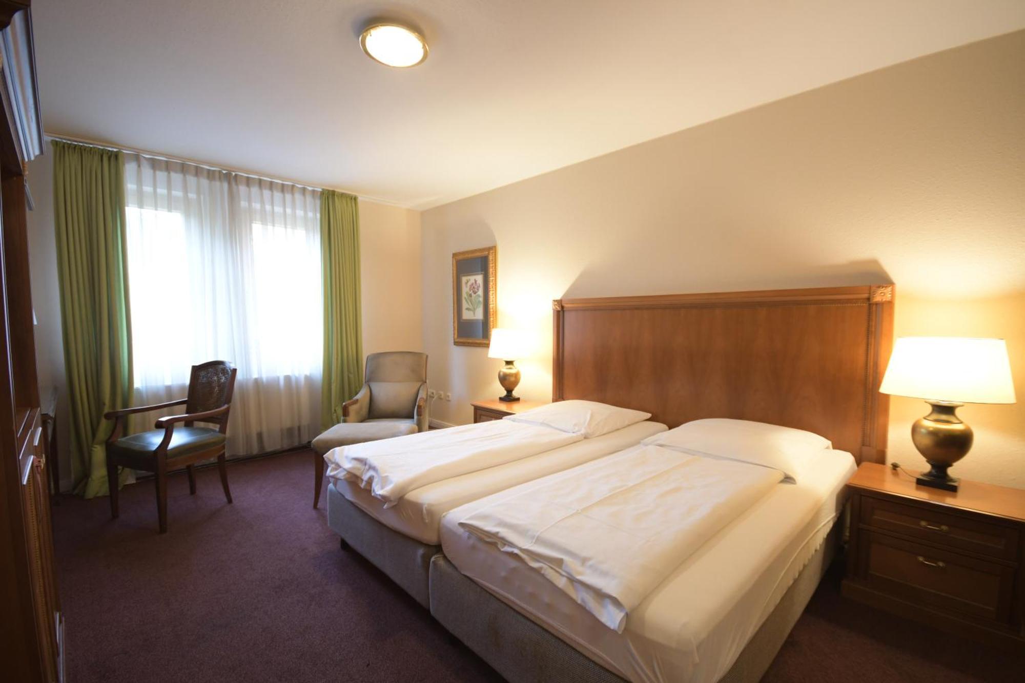 Gaestehaus Bavaria Регенсбург Экстерьер фото