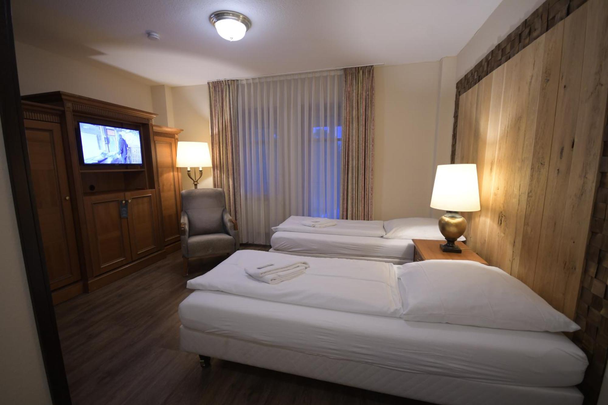 Gaestehaus Bavaria Регенсбург Экстерьер фото